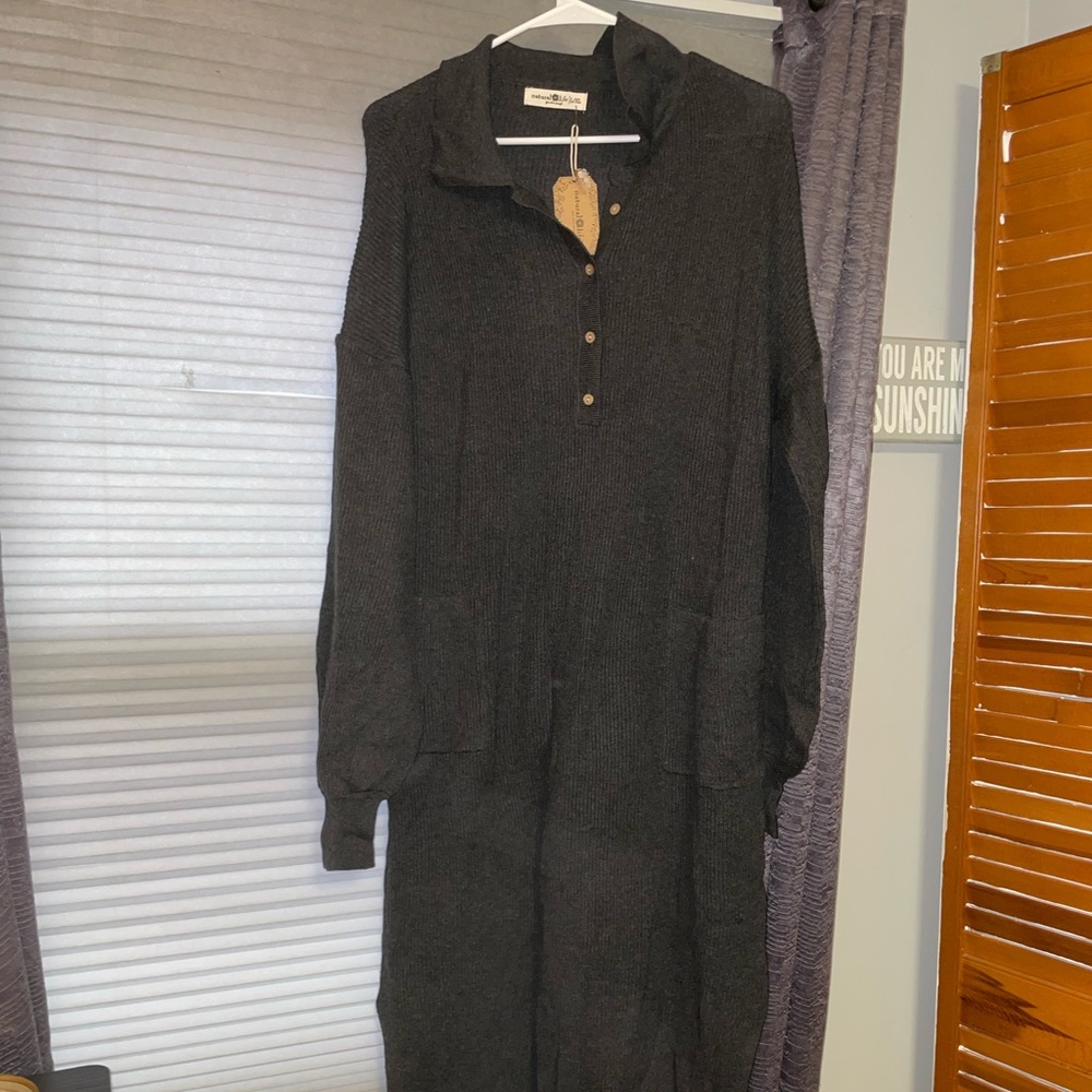 Grey sweater long dress with buttons and pockets. With tags.